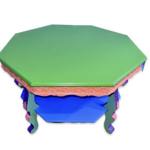 Tavolo basso ottagonale decorato a mano